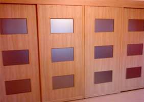 Examples of sliding wardrobes doors with contemporary design in.